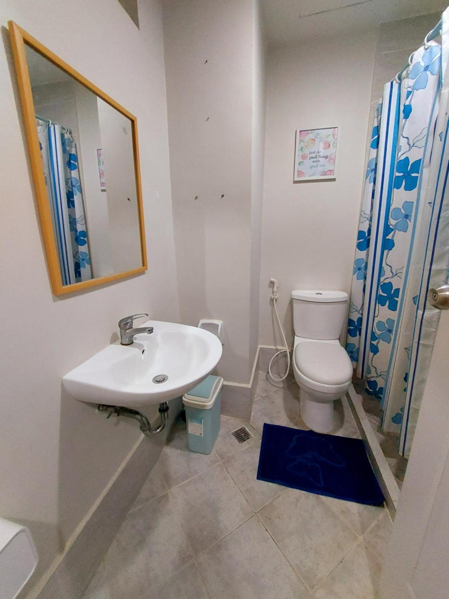Ania Suite Room Lapu-Lapu City Exteriör bild