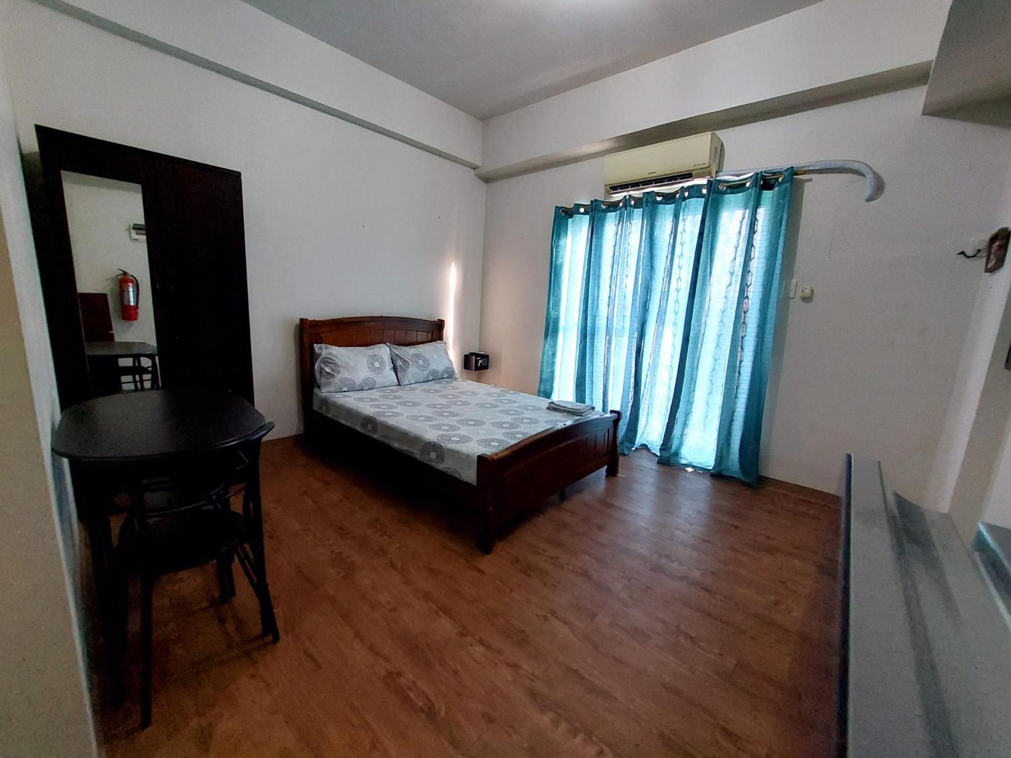 Ania Suite Room Lapu-Lapu City Exteriör bild